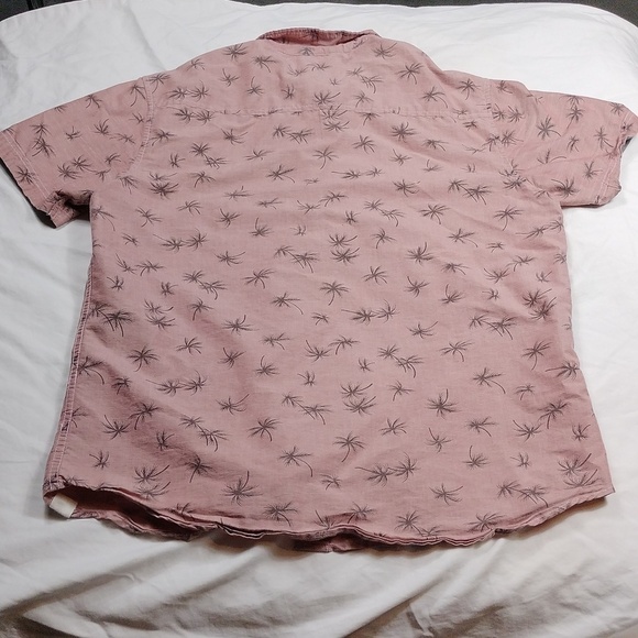 Free Planet men's short sleeved button down shirt size large - Picture 8 of 11